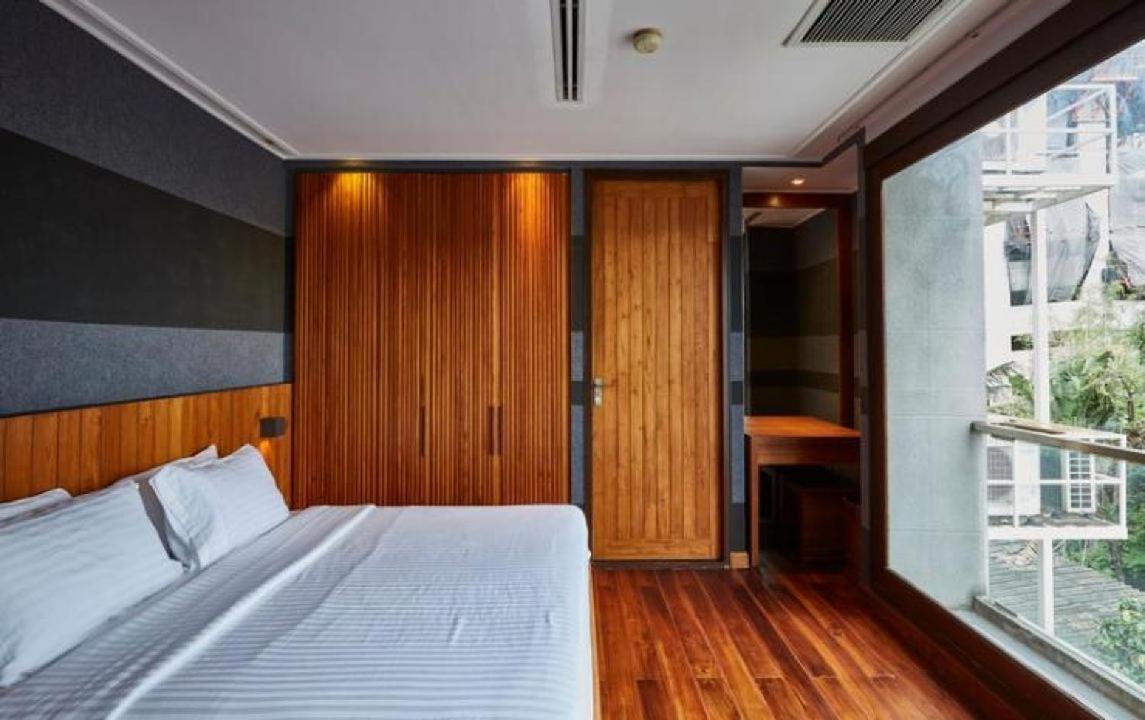Luxx Langsuan Hotel - Sha Plus Bangkok Exteriör bild