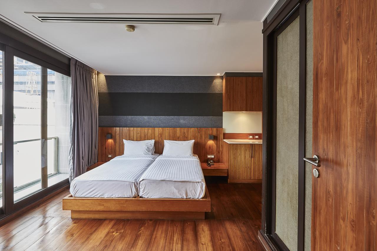 Luxx Langsuan Hotel - Sha Plus Bangkok Exteriör bild